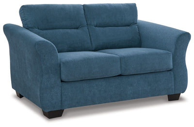 Miravel - Loveseat