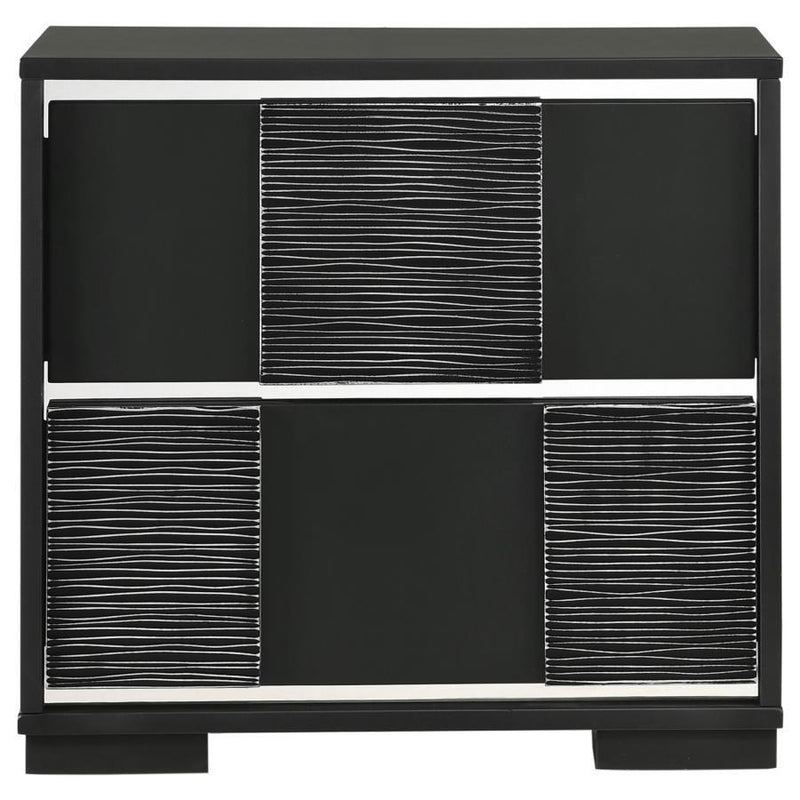 Blacktoft - 2-Drawer Nightstand - Black.