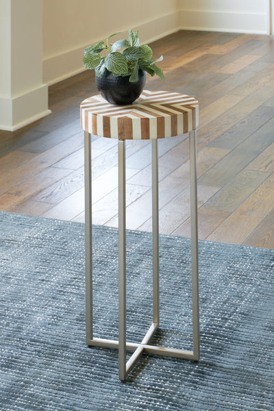 Cartley - White / Light Brown - Accent Table.