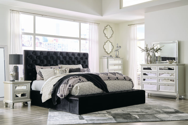 Lindenfield - Storage Bedroom Set