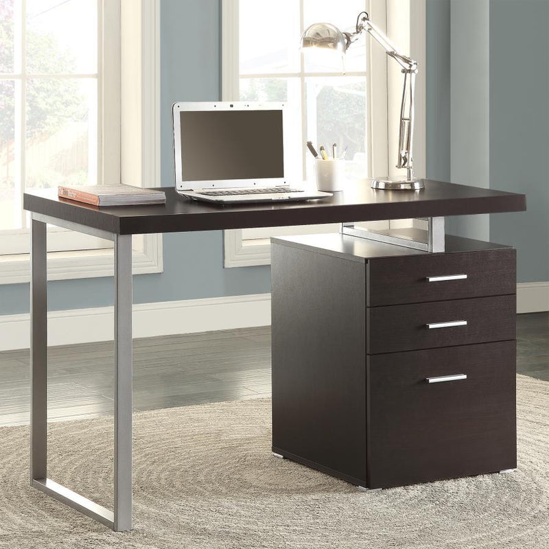 Brennan - 3-drawer Office Desk - Grand Furniture GA