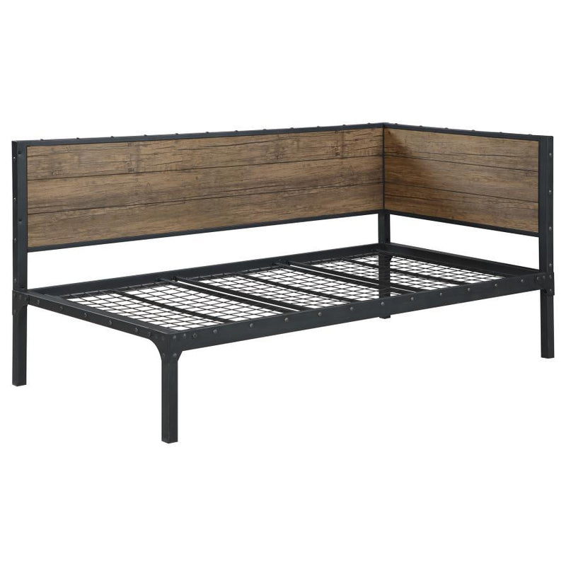 Getler - Daybed - Weathered Chestnut and Black.