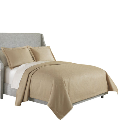 Alton - Throw with Coverlet Set.