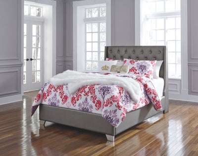 Coralayne - Upholstered Bed