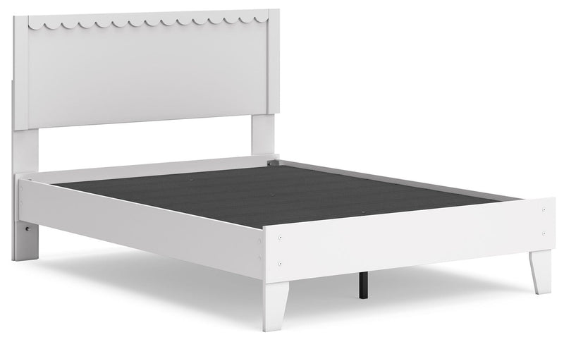 Hallityn - White - Full Panel Platform Bed