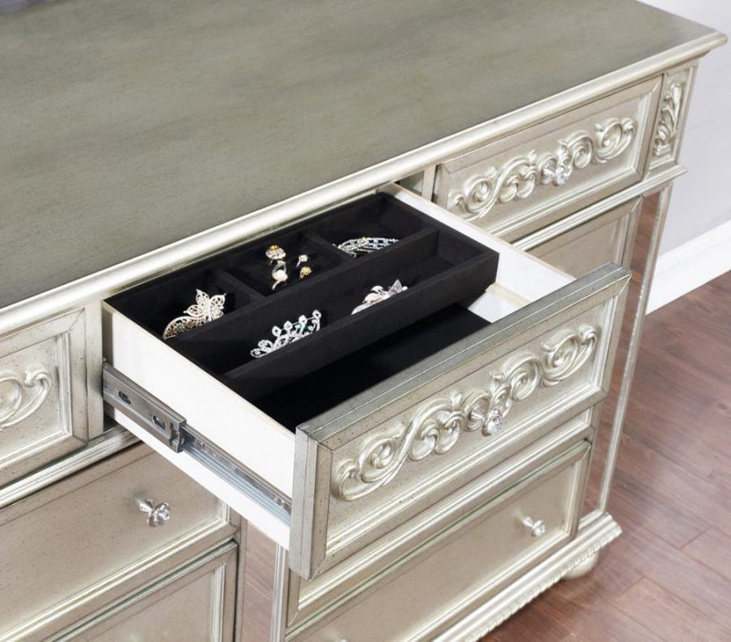 Heidi - 9-Drawer Dresser - Metallic Platinum.