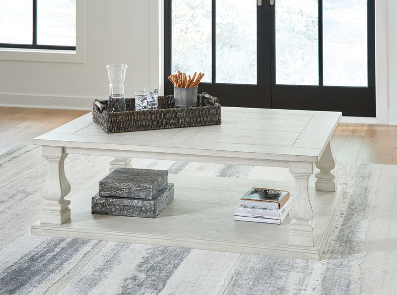 Arlendyne - Antique White - Rectangular Cocktail Table.