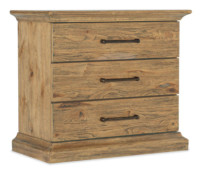 Big Sky - 3-Drawer Nightstand.