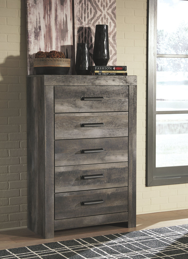 Wynnlow - Gray - Five Drawer Chest.