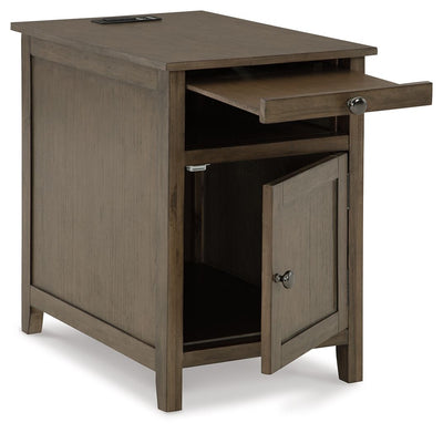 Treytown - Grayish Brown - Chair Side End Table.