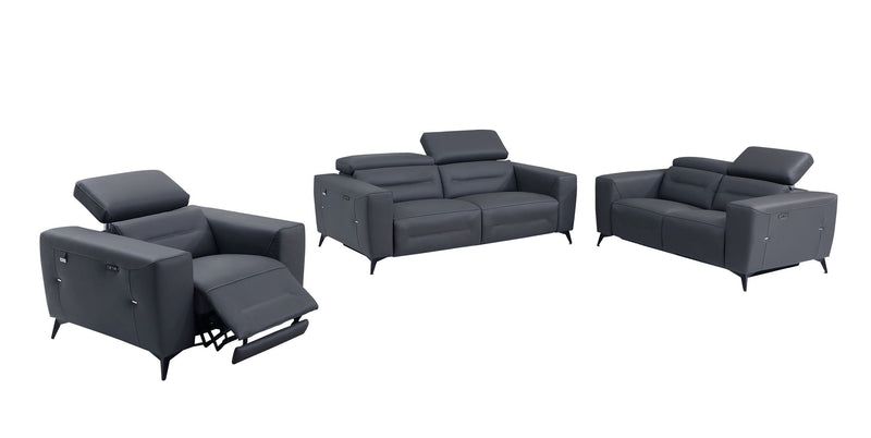 989 - Power Reclining Set With Power Headrest.