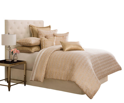 Aurora - Comforter Set.