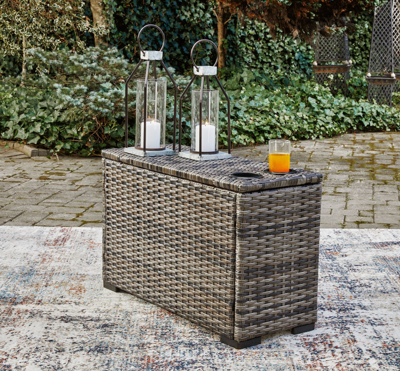 Harbor Court - Gray - Console With Drink Holders.