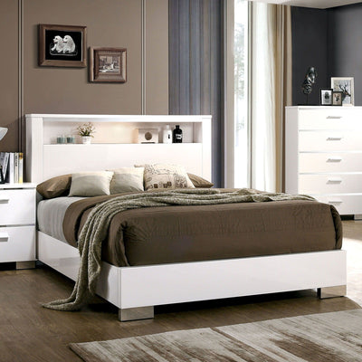 Carlie - Nightstand - White