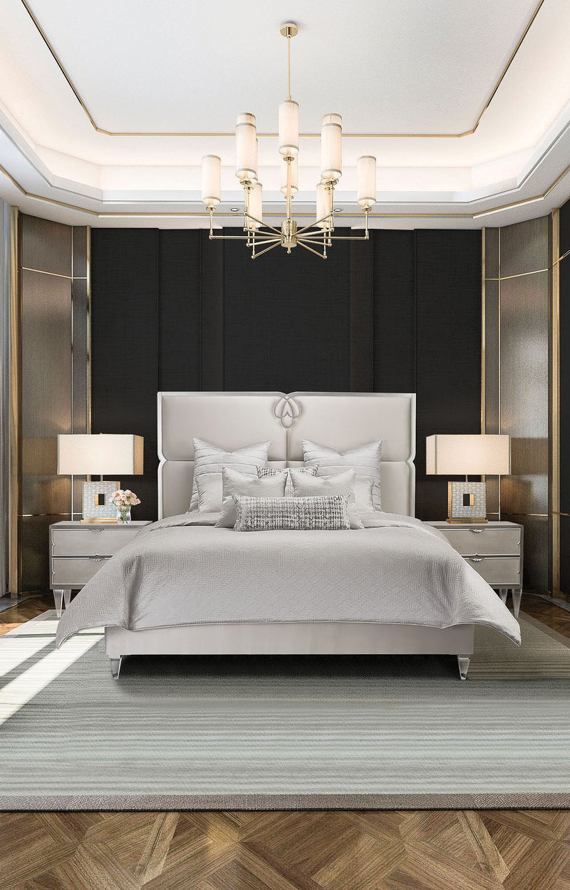Casey - Comforter Set.