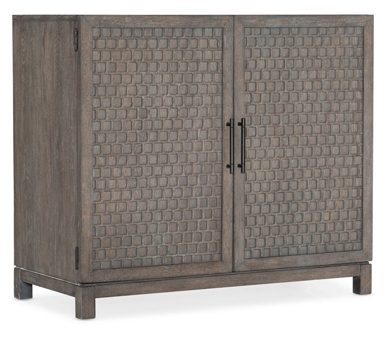 2-Door Chest.