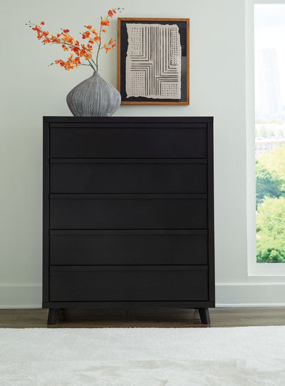 Danziar - Black - Five Drawer Wide Chest.