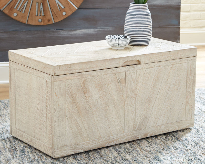 Ryker - Distressed White - Storage Trunk.