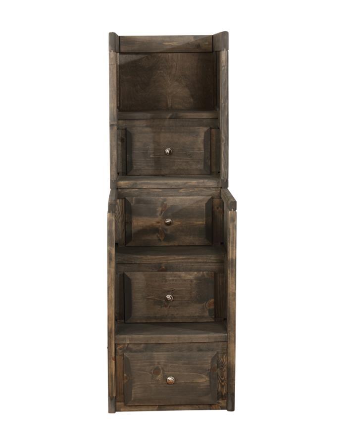 Wrangle Hill - 4-drawer Stairway Chest.