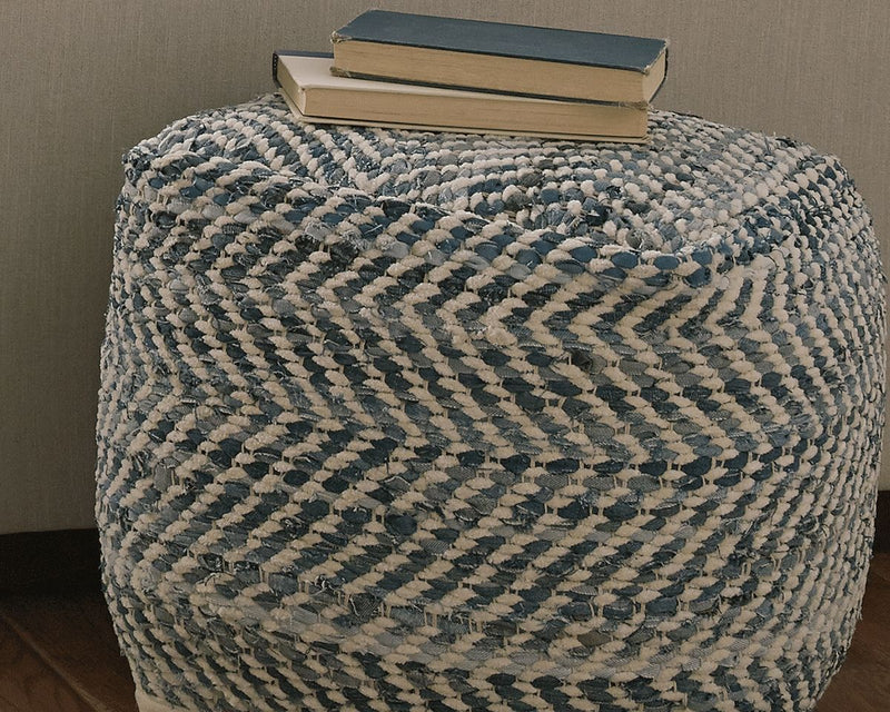 Chevron - Blue - Pouf.