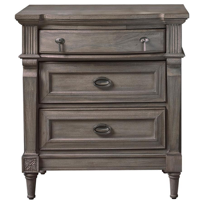 Alderwood - 3-Drawer Nightstand - French Grey.