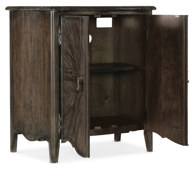 Traditions - 2-Door Nightstand