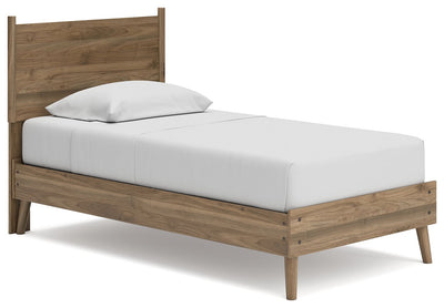 Aprilyn - Panel Bed