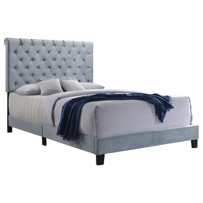 Warner - Upholstered Bed.