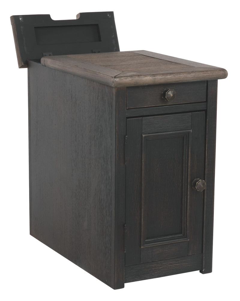 Tyler - Grayish Brown / Black - Chair Side End Table.