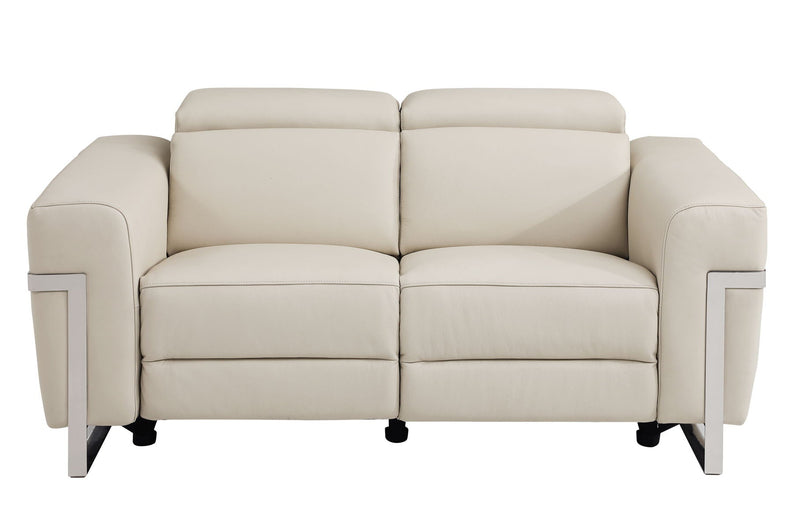 989 - Power Reclining Loveseat With Power Headrest.