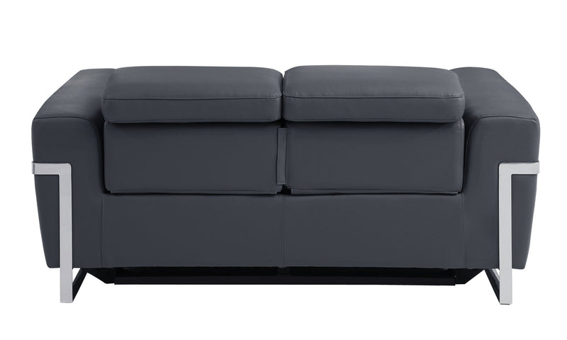 990 - Power Reclining Loveseat With Power Headrest.