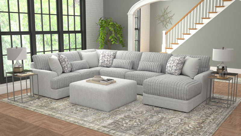 Titan - 3 Piece Sectional With Comfort Coil Seating, 9 Included Accent Pillows And 1 Included Cocktail Ottoman (Right Side Facing Chaise) - Moonstruck