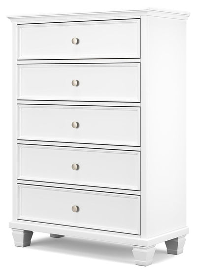 Fortman - White - Five Drawer Chest.