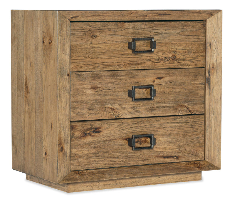 Big Sky - 3-Drawer Nightstand - 30".