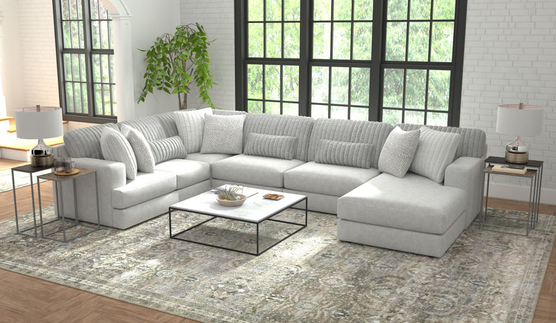 Logan - 3 Piece Sectional With Comfort Coil Seating And 9 Included Accent Pillows Right Side Facing Chaise - Moonstruck