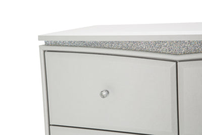 Melrose Plaza - Upholstered 5-Drawer Chest - Dove