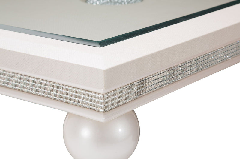 Glimmering Heights - Dining Table - Ivory.