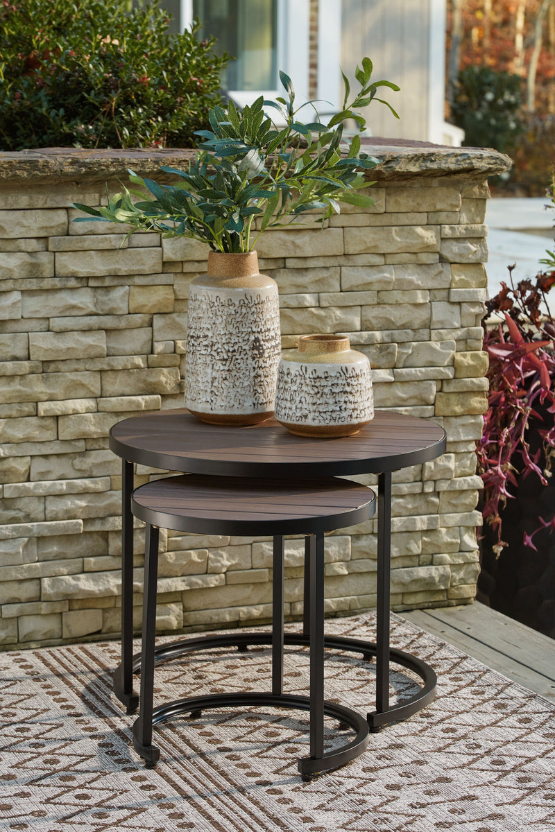 Ayla - Brown / Black - Nesting End Tables (Set of 2).