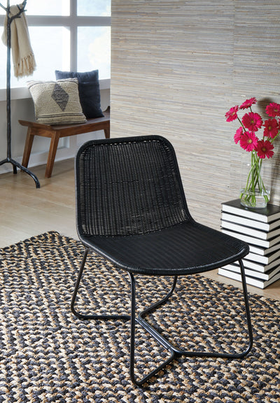 Daviston - Black - Accent Chair.