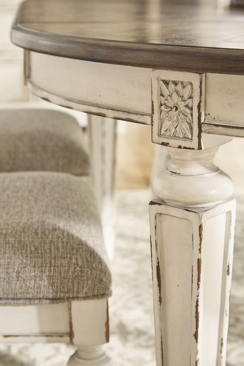 Realyn - Chipped White - Oval Dining Room Ext Table.