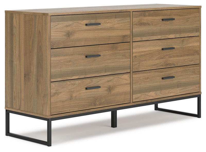 Deanlow - Honey - Six Drawer Dresser