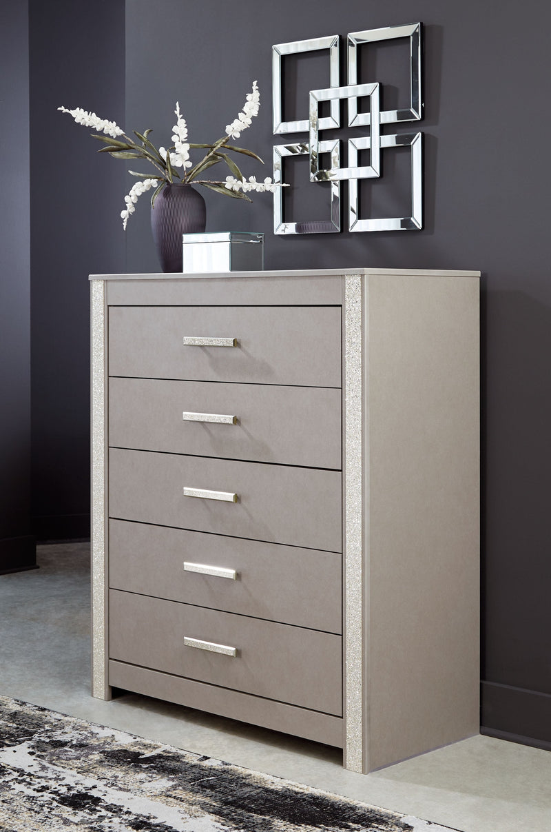 Surancha - Gray - Five Drawer Wide Chest.