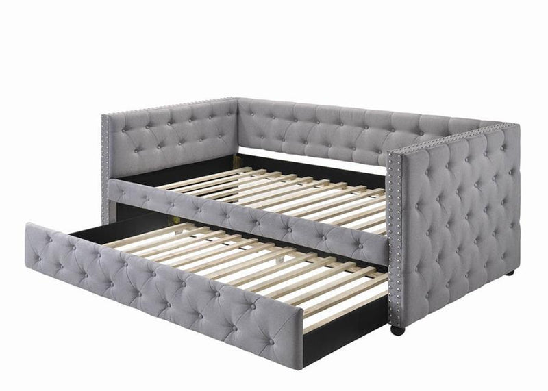 Mockern - Tufted Upholstered Daybed With Trundle - Gray