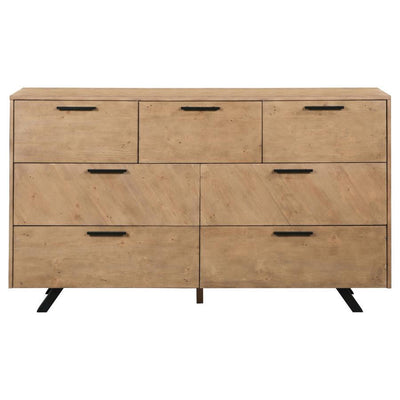 Taylor - 7-Drawer Rectangular Dresser - Light Honey Brown.