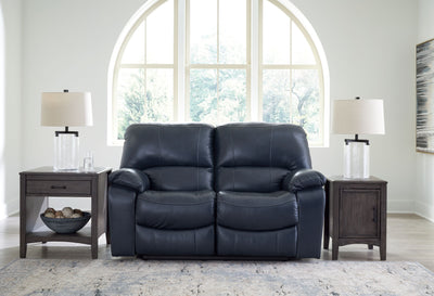 Leesworth - Reclining Loveseat